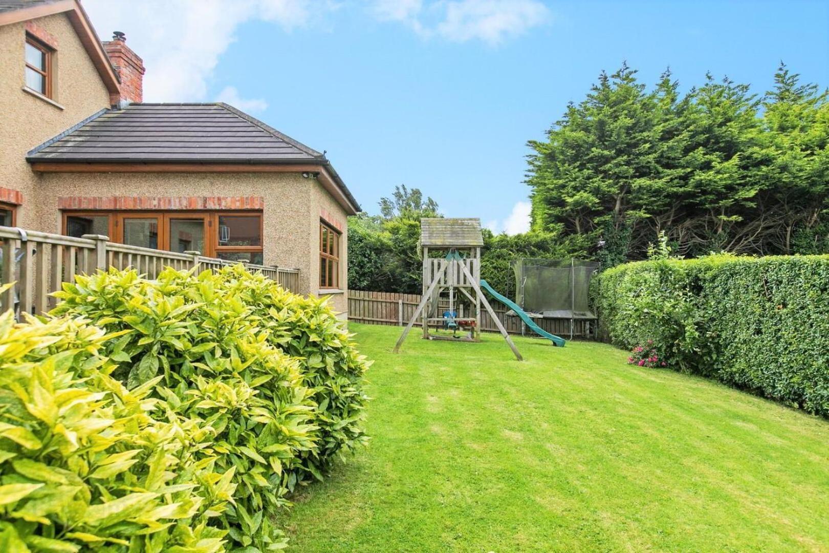 Dunhill Cottage B&B Hillsborough Bagian luar foto